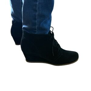 Franco Sarto size 8 Black Suede Wedge Ankle Boots